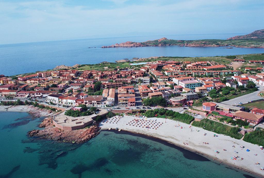Isola Rossa Appartamenti Superior Екстериор снимка